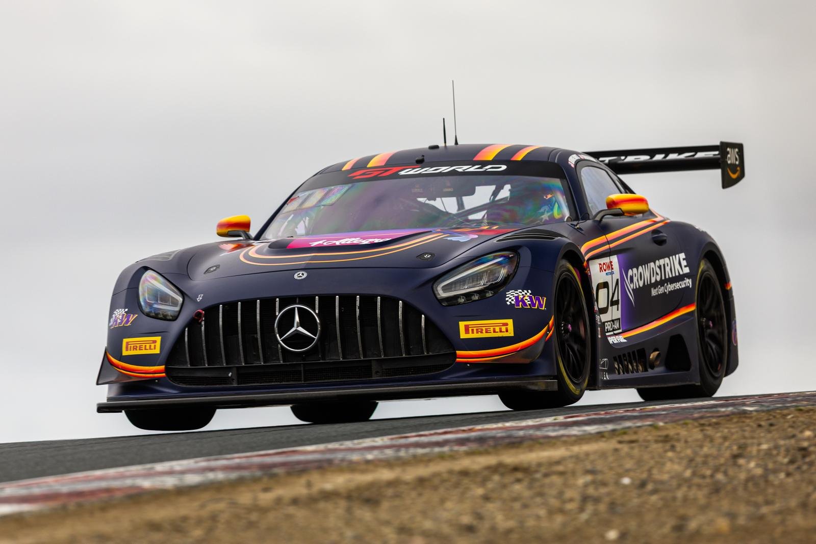 Mercedes and BMW Go Head-To-Head in Practice 2