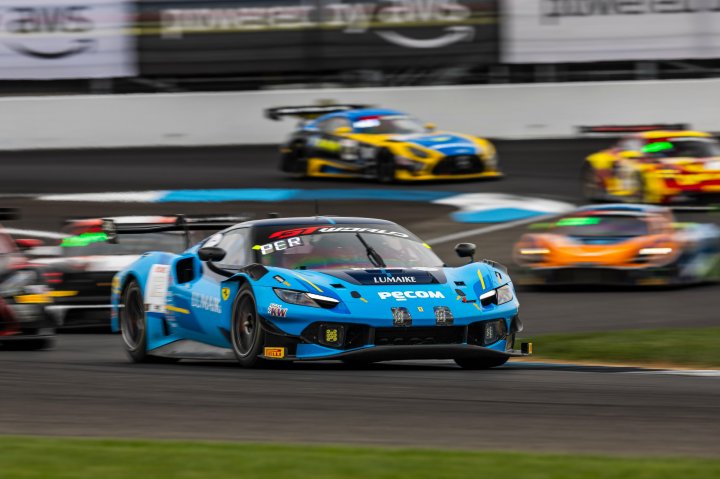 DESDER Indianapolis 8 Hour Reaches Halfway Mark as Battles Intensify Across All Classes