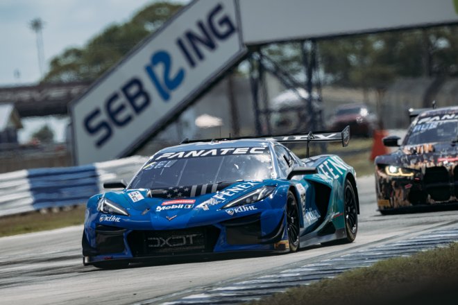 DXDT Corvette Shows Potential in Debut GT World Challenge America Weekend