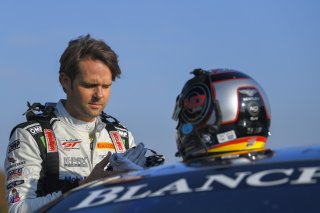 #9 Bentley Continental GT3 of Alvaro Parente and Andy Soucek with K-PAX Racing

Road America World Challenge America , Elkhart Lake WI | Gavin Baker/SRO
