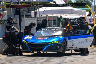 #5 Acura NSX of Ryan Eversley and Till Bechtolsheimer 

VIRginia International Raceway, Alton VA | Gavin Baker/SRO
