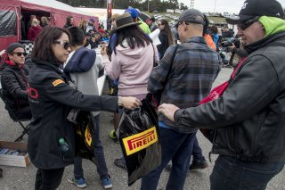 autographs
Castrol Victoria Day SpeedFest Weekend, Clarington ON             | Brian Cleary/SRO