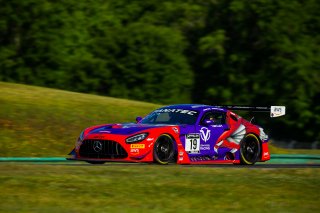 #19 Mercedes-AMG GT3 of Erin Vogel and Michael Cooper, DXDT Racing, Fanatec GT World Challenge America powered by AWS, Pro-Am, SRO America, Virginia International Raceway, Alton, VA, June 2021. | Fabian Lagunas/SRO