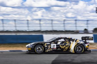 #2 Aston Martin Vantage AMR GT3 2024 of Jason Bell and Henrique Chaves, Flying Lizard Motorsports, GT World Challenge America, Pro-Am, FANATEC GT World Challenge America Powered by AWS, SRO America, Sebring International Raceway, Sebring, FL May 3 - 5 202 | Fabian Lagunas / SRO