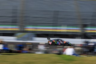 #32 Porsche 911 GT3 R (992) of Kyle Washington / Tom Sargent / Klaus Bachler, GMG Racing, Indy 8H, IGTC, Pro-Am, SRO America, Indianapolis Motor Speedway, Indianapolis, IN, Oct 16–19, 2025
 | Fabian Lagunas | www.lagunasphotography.com | For SRO Motorsports Group 2025