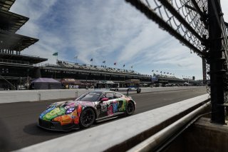 #32 Porsche 911 GT3 R (992) of Kyle Washington / Tom Sargent / Klaus Bachler, GMG Racing, Indy 8H, IGTC, Pro-Am, SRO America, Indianapolis Motor Speedway, Indianapolis, IN, Oct 16–19, 2025
 | Fabian Lagunas | www.lagunasphotography.com | For SRO Motorsports Group 2025