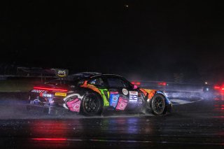 #32 Porsche 911 GT3 R (992) of Kyle Washington / Tom Sargent / Klaus Bachler, GMG Racing, Indy 8H, IGTC, Pro-Am, SRO America, Indianapolis Motor Speedway, Indianapolis, IN, Oct 16–19, 2025
 | Fabian Lagunas | www.lagunasphotography.com | For SRO Motorsports Group 2025