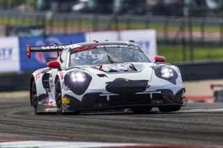 #88 Porsche 911 GT3-R (992) EVO of John Gilliland and Loek Hartog, Kellymoss, GT World Challenge America, Pro-Am, SRO America, Circuit of The Americas, Austin, TX, Apr 24 - 26, 2026
 | Fabian Lagunas | www.lagunasphotography.com | 2026