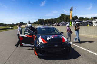 Hot Laps, GT World Challenge America, SRO America, Barber Motorsport Park, Leeds, AL, Sept 24 - 27, 2026, Fan Interactions
 | Fabian Lagunas | www.lagunasphotography.com | 2026