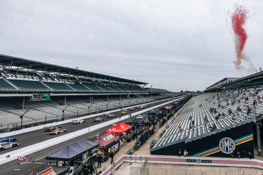 Race Start, #31 Porsche 911 GT3-R (992) EVO of Dave Musial Jr., Ryan Yardley, and Laurin Heinrich, Wright Motorsports, Indianapolis 8 Hour / GT World Challenge America, IGTC Pro-Am, SRO America, Indianapolis 8 Hour, Indianapolis Motor Speedway, Speedway,  | SRO Motorsports Group