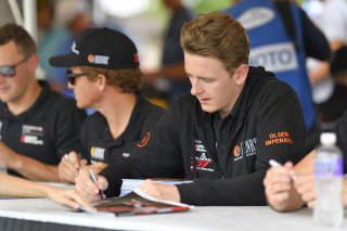 Autograph session

Watkins Glen World Challenge America , Watkins Glen NY

 | Gavin Baker/SRO
