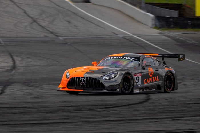 TR3 Racing Set for Fanatec GT World Challenge America Campaign with AMG